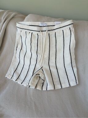 Denim & Flower white Shorts with Navy Stripes